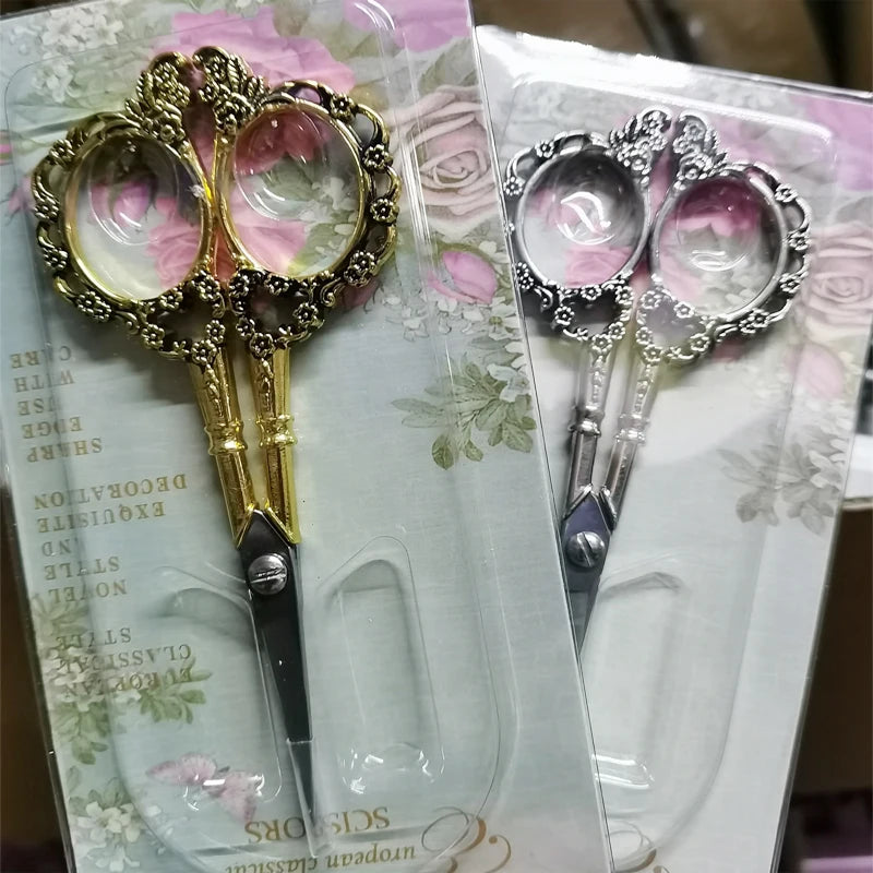 Retro Nail Art Scissors Stainless Steel Cuticle Precision for Nail Salon Supplies and Tool Pedicure Beauty Grooming Kit for Nail