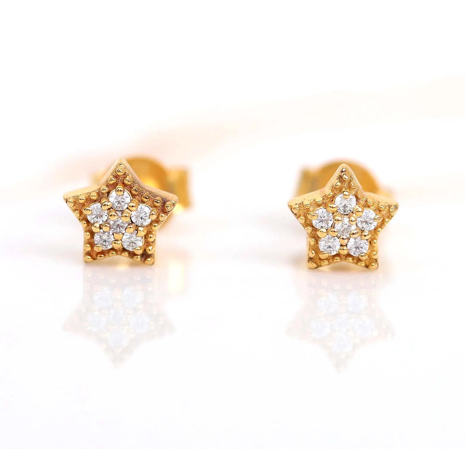 Milskye Amazing Simple Fine Fashion Jewelry for Women 925 Silver 18K Gold Moissanite Star Stud Earrings