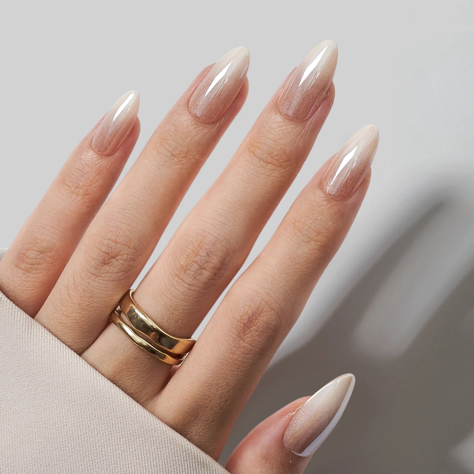 BTArtbox Almond Acrylic Artificial Fingernails Wholesale Ombre Glitters Soft Gel Private Label Custom Design Press on Nails Tips