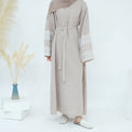 Loriya Hot Selling Ramadan Modest Black Abaya Dubai 2025 Linen Kimono Abaya Femmes Robe Musulmane Turkey Islamic Clothing