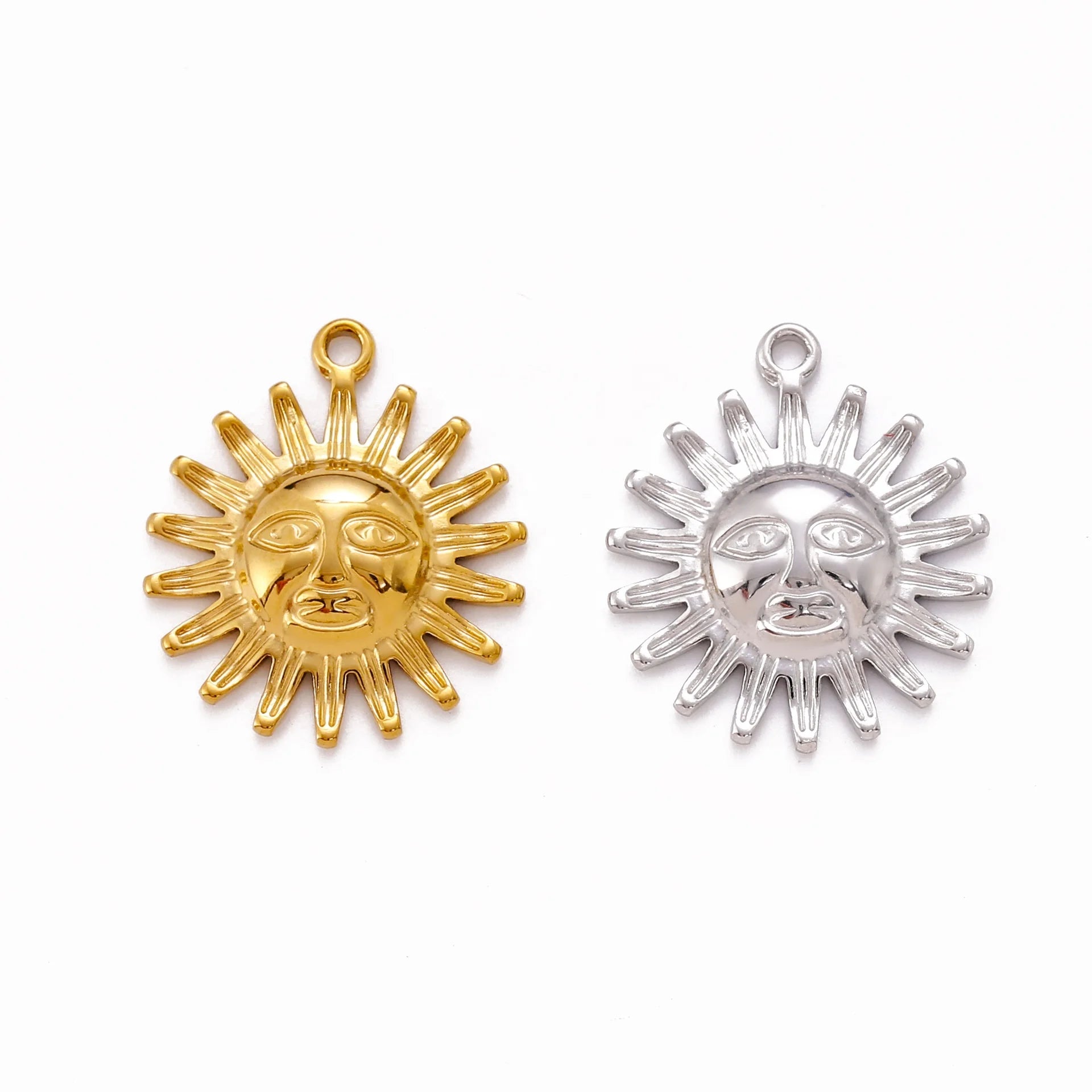 Boho Beach Sun Pendant Vintage Jewelry 18k Gold Plated Stainless Steel Sun Pendant