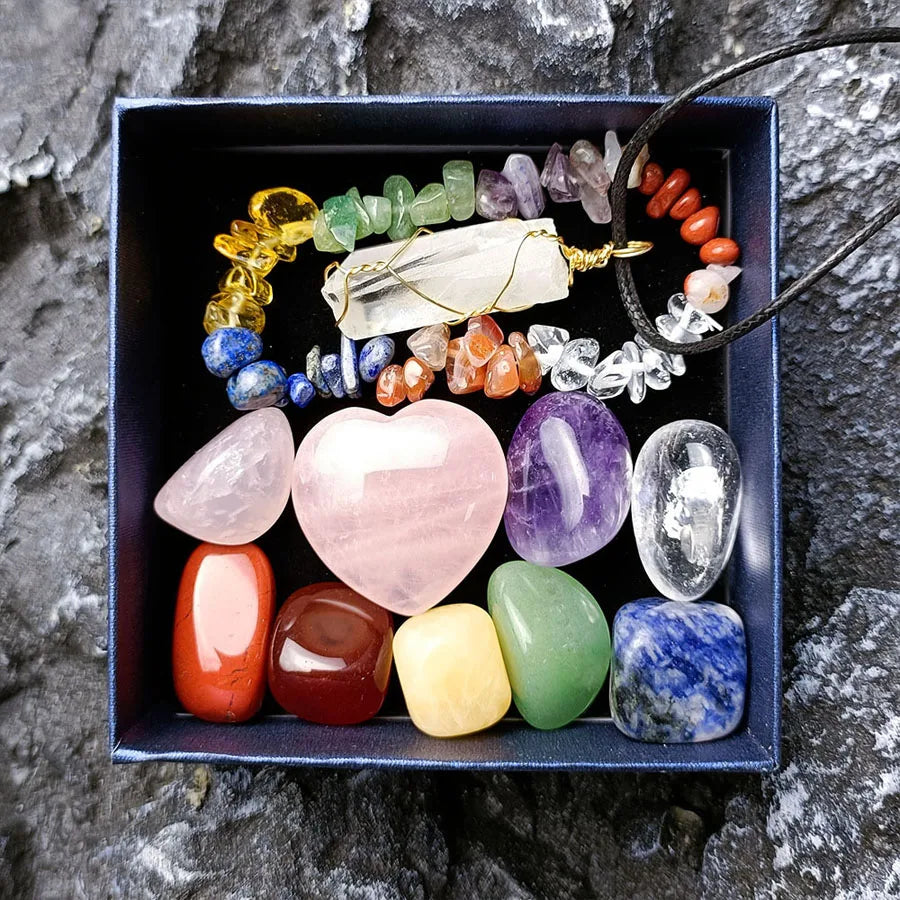 Wholesale Mixed Natural Gemstone 7 Chakra Stone Bracelets Pendants Tumbled Stones Healing Crystal Gift Box 7 Chakra Stone Set