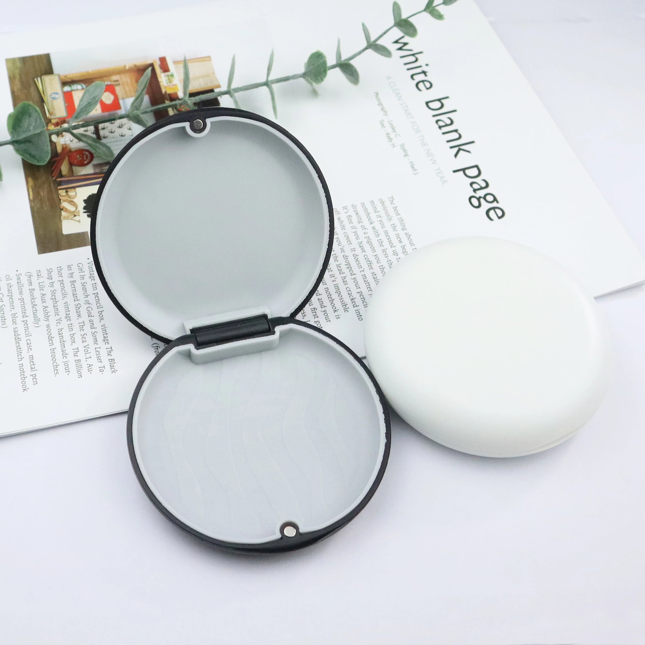 Dental Patient Gift Box Custom Logo Dental Aligners Storage Box Retainer Case With Mirror