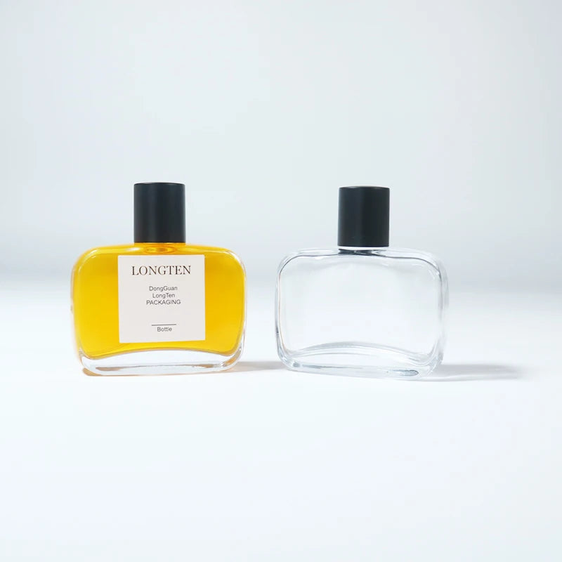 Customized logo 30ml 50ml 70ml Flat square Premium Glass Perfume Bottle