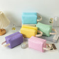 Wholesale Large Capacity Fashionable PU Cosmetic Case Portable Cake Style Makeup Bag Zipper Closure Travel Storage for Ladies