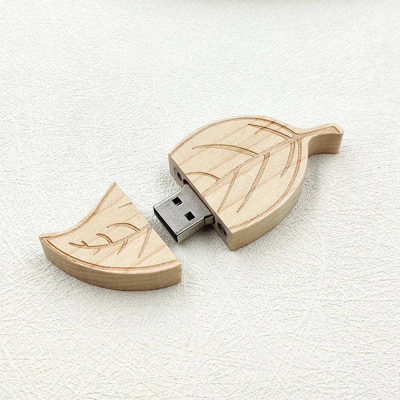 Wooden USB Stick Rotating Bamboo 8GB 16GB Drive with Logo Laser Engraving Conference and Wedding Gift Wholesale