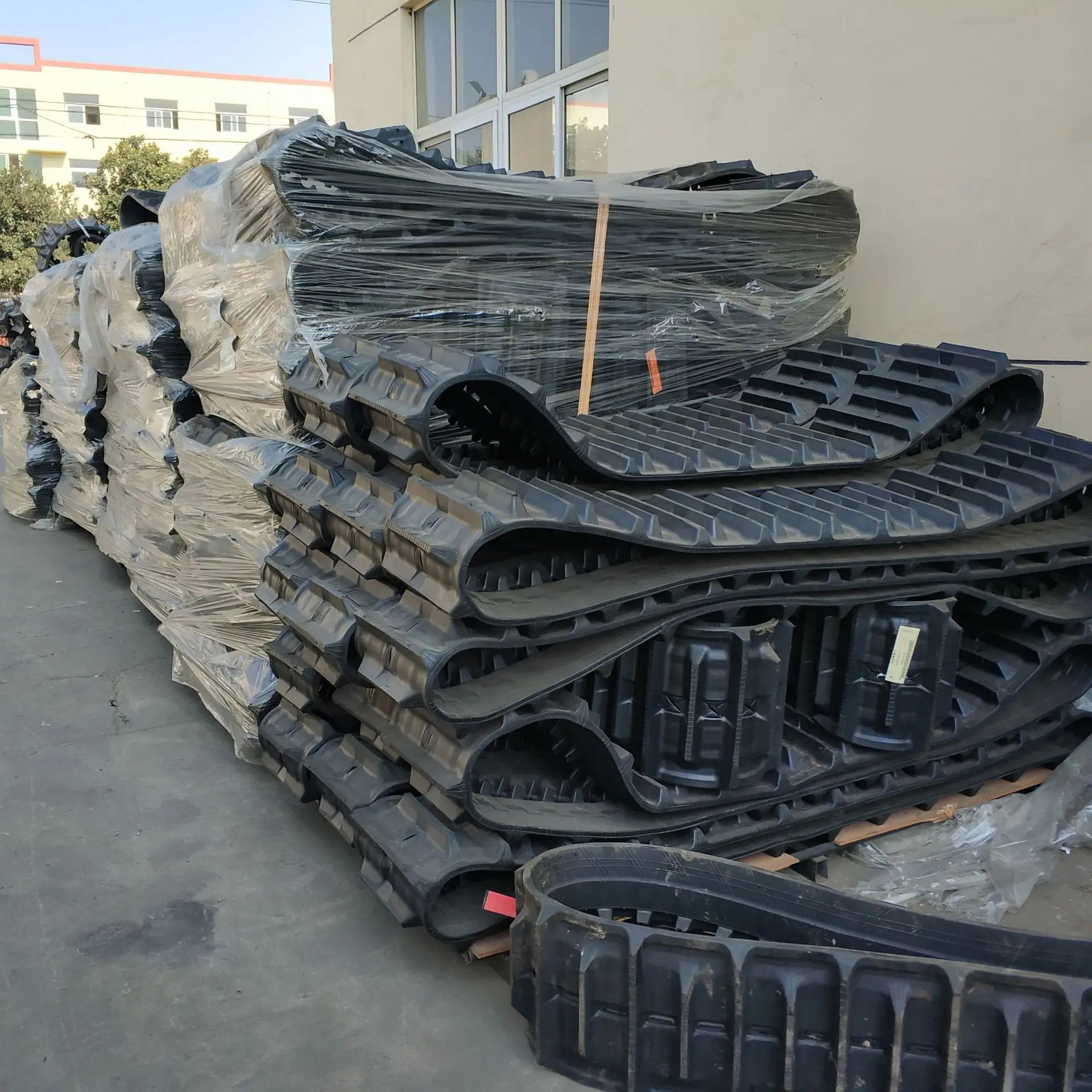 Popular Chinese Kubota Rubber Track Rubber Crawler for Harvesters 500*90*54 Size