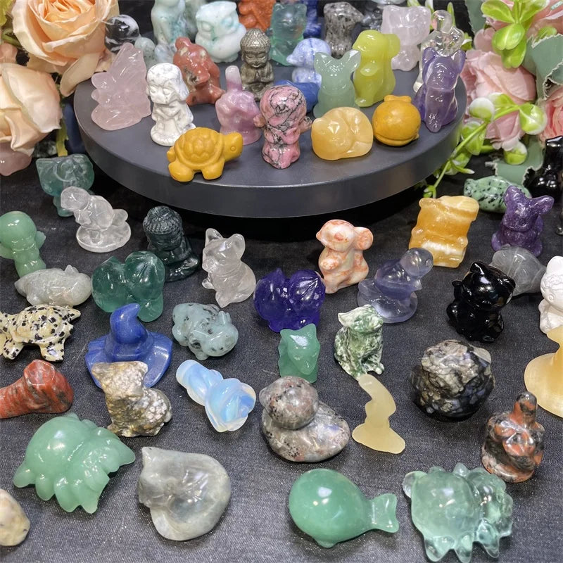 Mixed Materials Natural Gemstone Different Shapes Crystal Mini Carving for Gifts