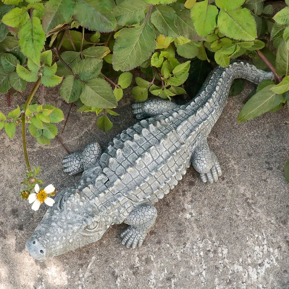 Resin crocodile Figurine Reptile Skin Texture Hand-painted Art Style Creative Decorative Shape Holiday Outdoor Decoration Unique