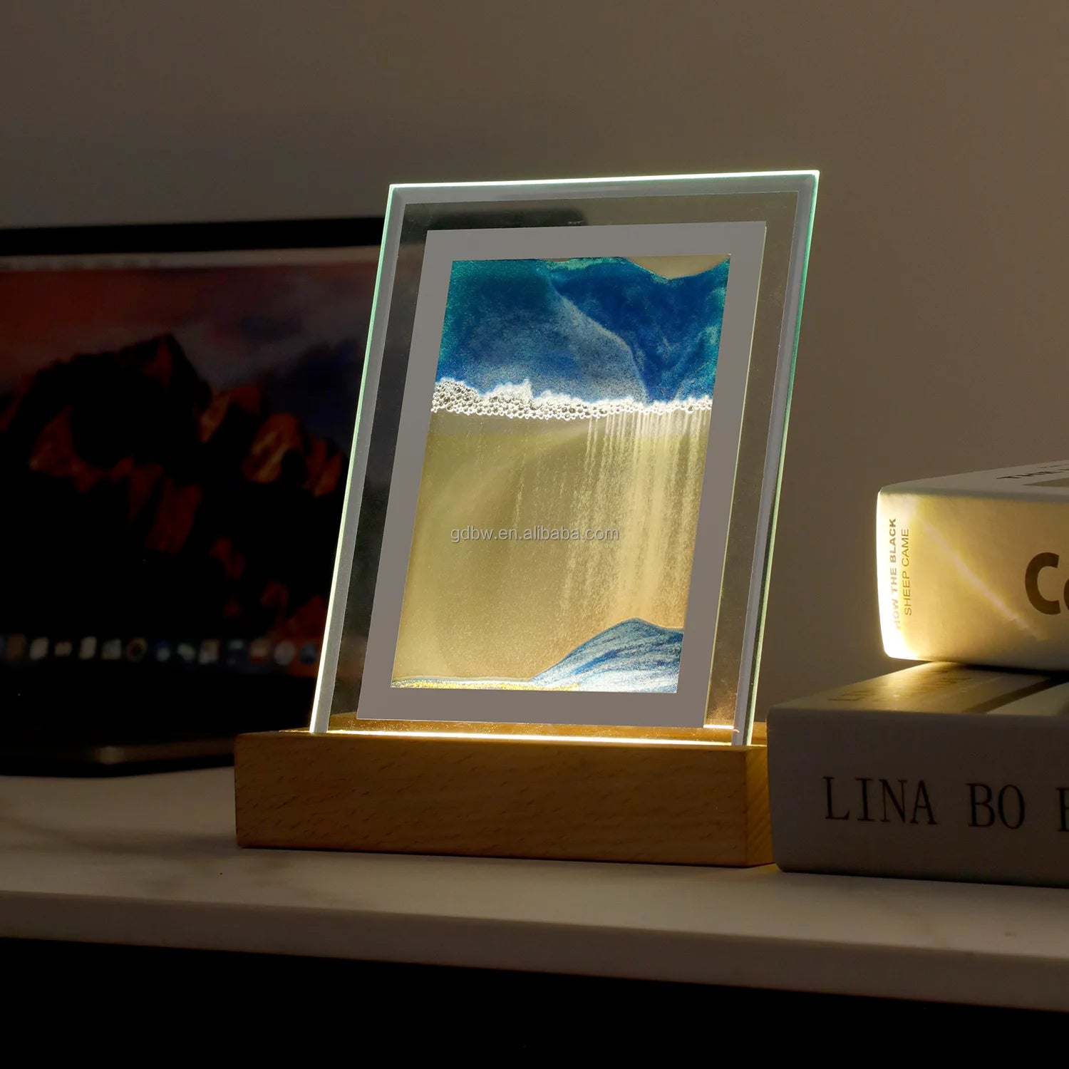 Hot Selling Projection Stand Lamp Sand Art Dynamic 3d Table Lamp Moving Sand Art With Usb