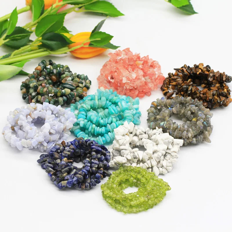 Wholesale Natural Amazonite Chips Choker Healing Tumbled Stone Colorful Peridot Chips Necklace for Jewelry Making