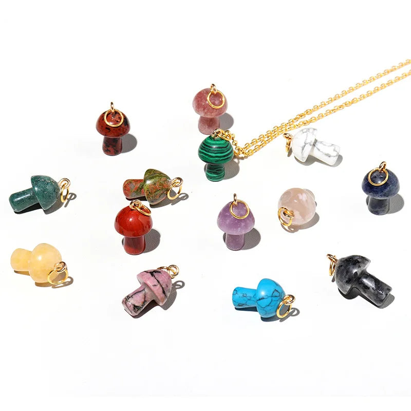 2022 Wholesale Jewelry Gemstone Pendant Accessories 2cm Natural Stone clear Quartz Mini Crystal Carved Mushroom Pendant Necklace