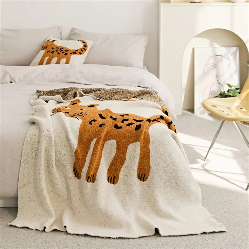 Soft Microfiber Cute Kitten Pattern Knitted for Room Decoration BDB