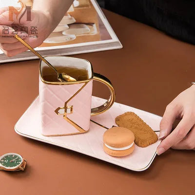 Creative Gold Ceramic Coffee Mug and Saucer Set Hand-Painted Bag Shape Porcelain Business Gift Mug with Spoon for Tea/Coffee