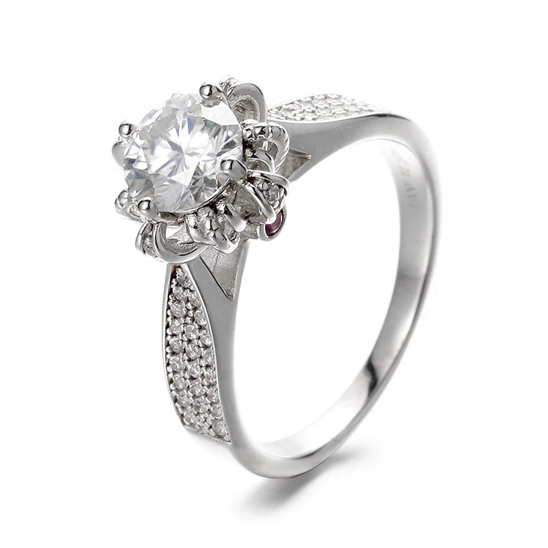 Gorgeous 925 Sterling Silver VVS Moissanite Diamond Cluster Ring for Women High Grade Rhodium Plated Crown Flower Ring Gift
