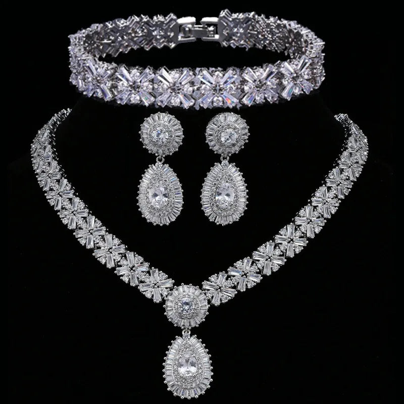2022 Luxury Fine White Zircon Clover Bling Bridesmaid Wedding Jewelry Sets for Women Cubic Zirconia Vintage Necklace Engagement