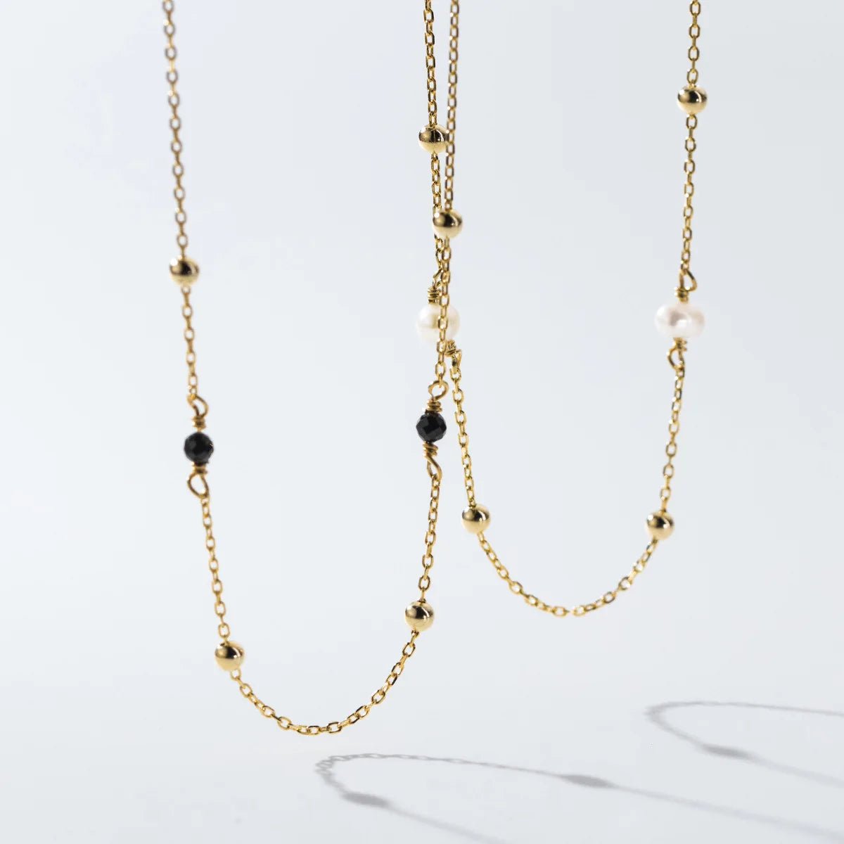 Fashion Minimalist Jewelry 925 Sterling Silver Natural Pearls and Black Crystal with Beads Gold Plated Necklaces Women
