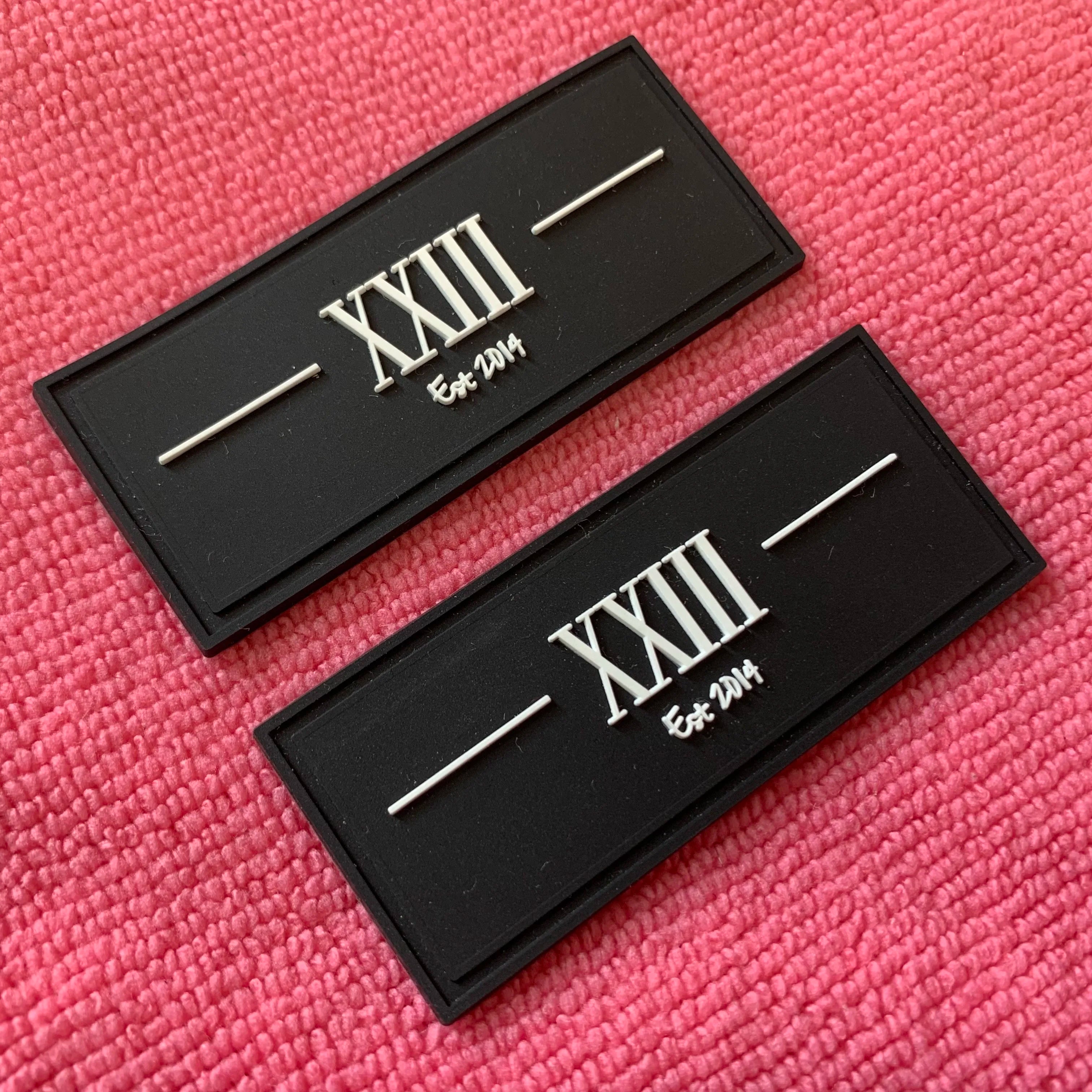 Customized Soft 3D Trademark logo PVC Rubber Patchsew on Embossed Private Brand Silicone Rubber Tag for Clothing