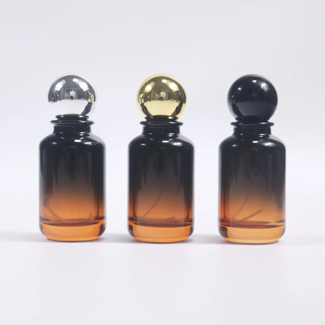 Free Sample Luxury Empty 30ml/50ml/100ml Pump Sprayer Glass Perfume Bottle Custom Color Logo Box Cosmetics Print Applications