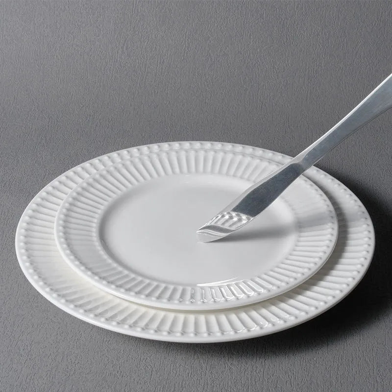 2026 New Arrived QIAN HU INS Style Creative Embossed Christmas Dishes Plates Set Porcelain Luxury Dinnerware Dishes