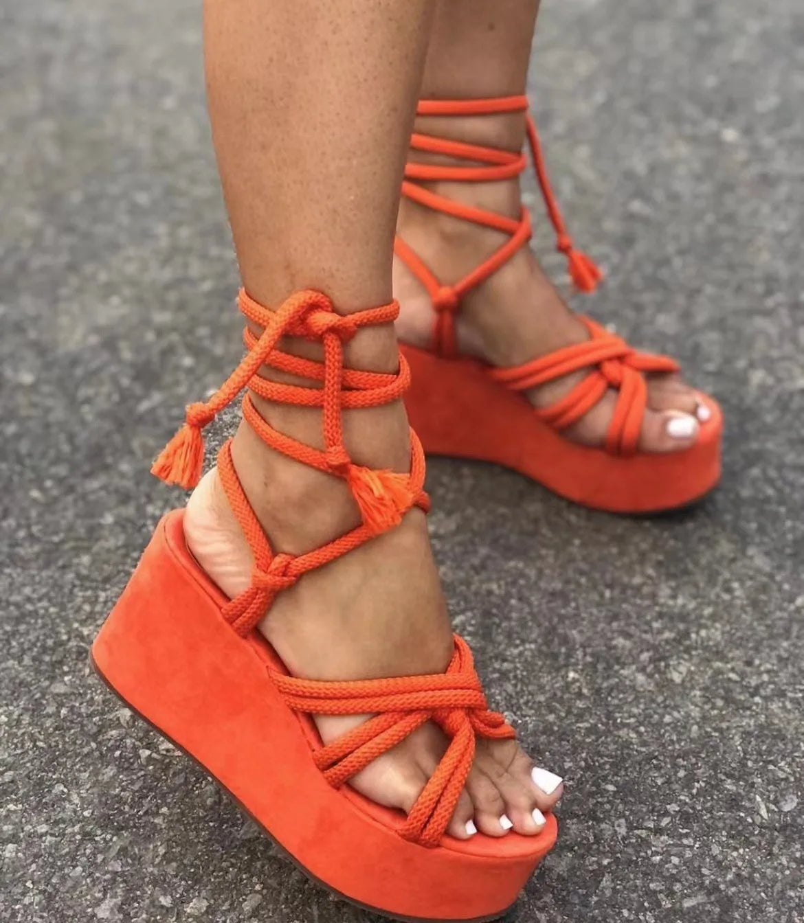 BUSY GIRL YM3006 2022 Summer Fashion Wedge Heel Chunky Shoes Large Size Platform Heels Sandals for Ladies