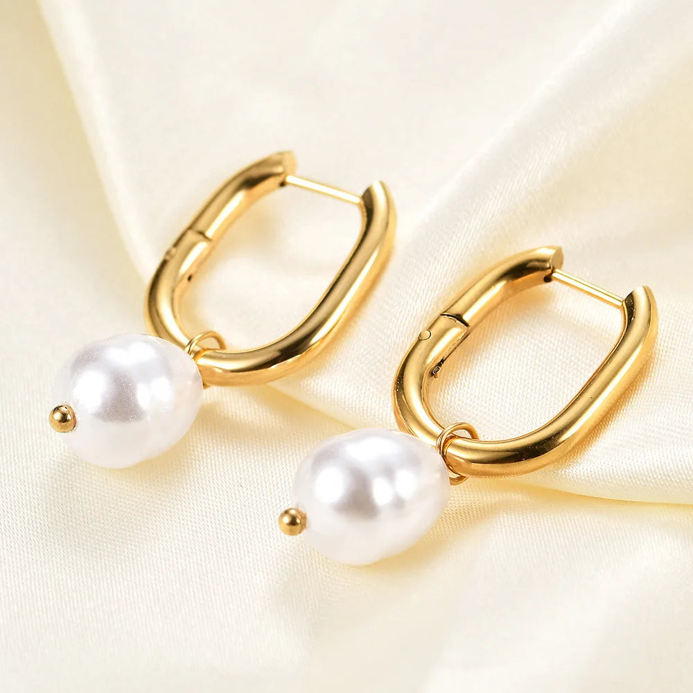 2022 Wholesale Creative Hoop Earring Fashion U-shaped Earring Jewelry Elegant Pearl Drop Earrings for Women Girls