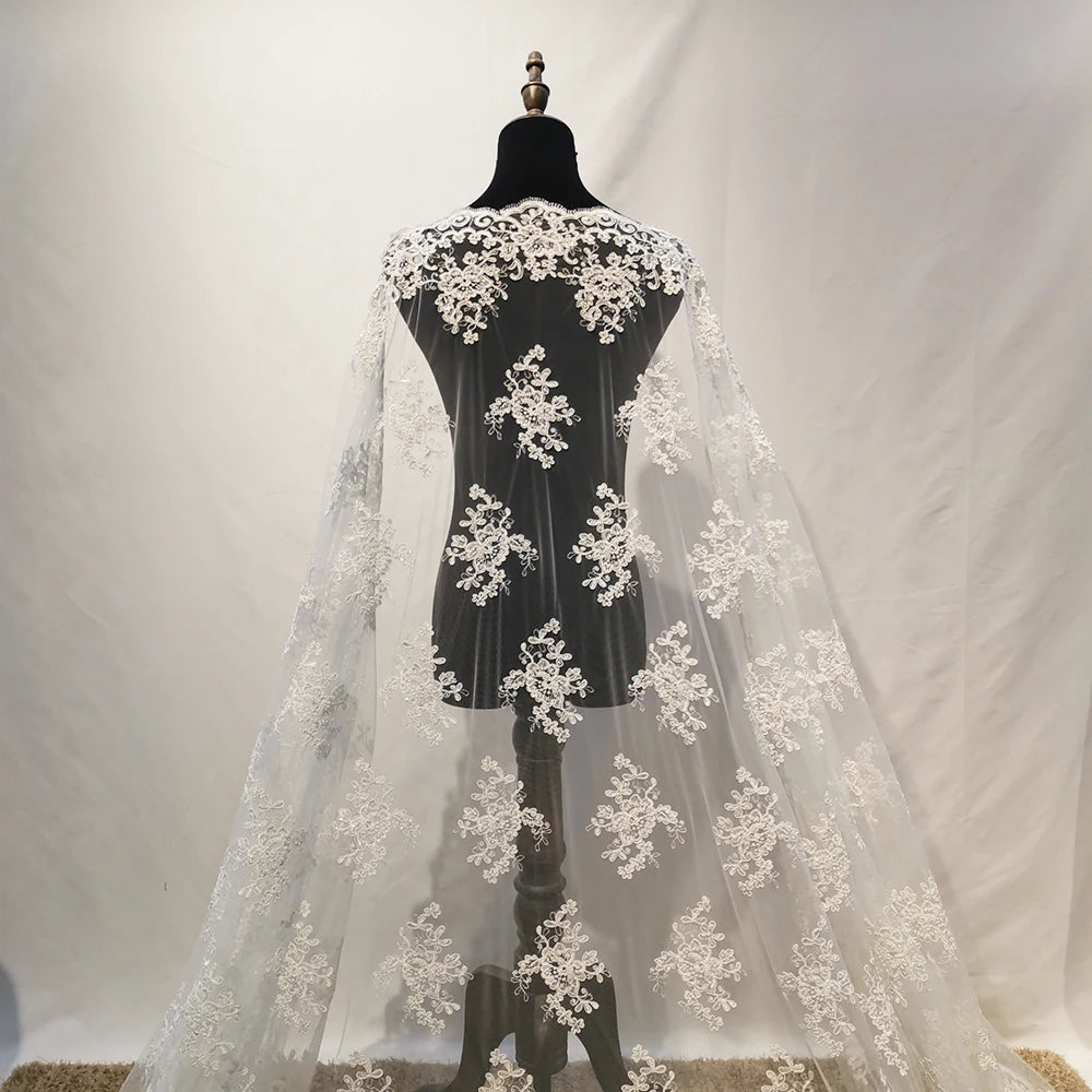 White Bridal Fabric Luxury Embroidery 3D Beads Sequins French Tulle Mesh Lace for Wedding Party Sewing