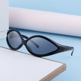 GWTNN Y2k Cat Eye Sunglasses for Women Men Punk Fashion Stylish UV400 Eyewear Trendy Brand Designer Futuristic Outdoor Shades