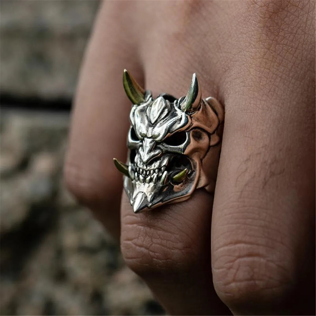 Men Women Fashion Vintage Gothic Punk Skull Ring Cool Stainless Steel Rings Jewelry Gift