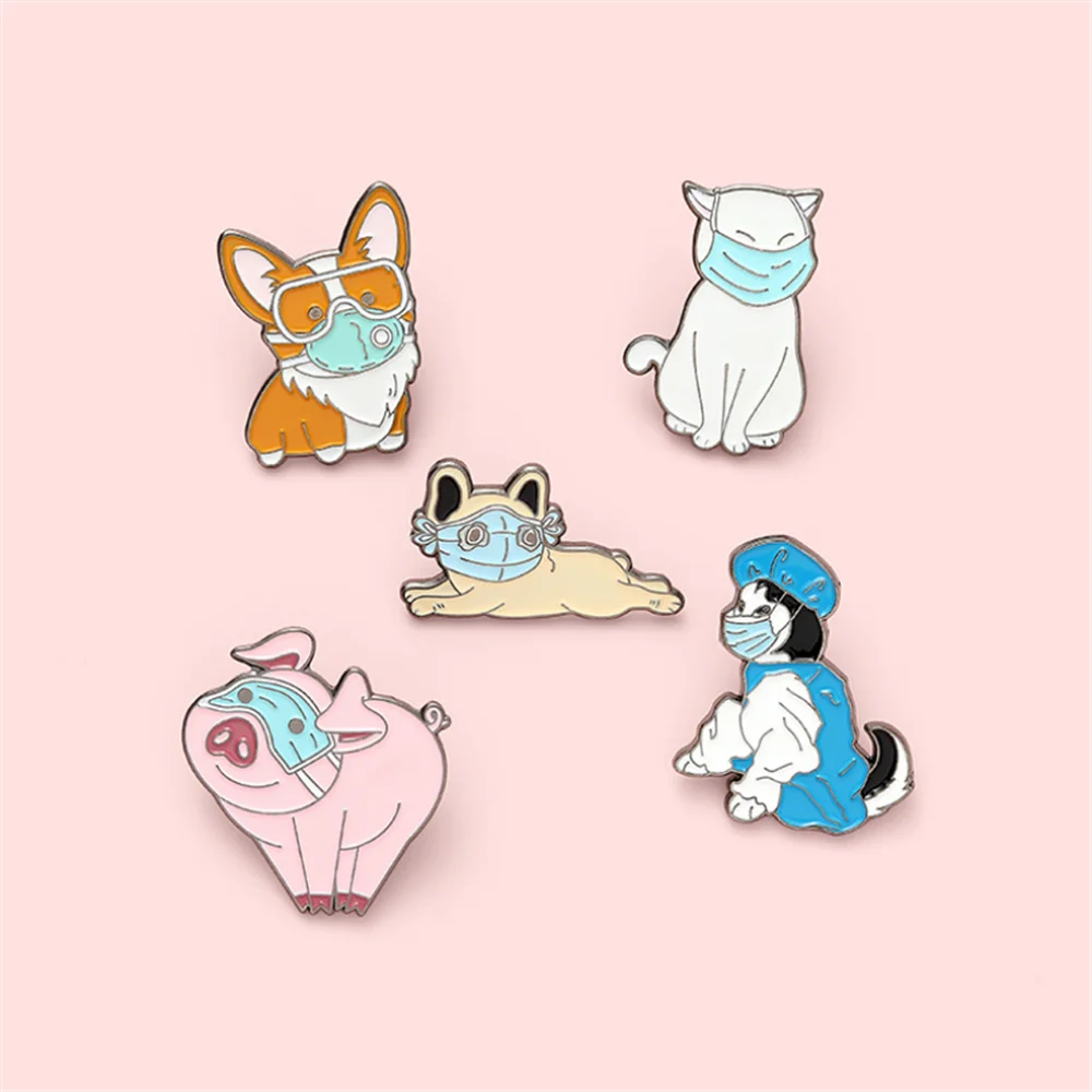 New Cartoon Creative Animals Wearing Protection Animal Accessories Cute Little pink Pig Little Yellow Dog Accessories Lapel Pin