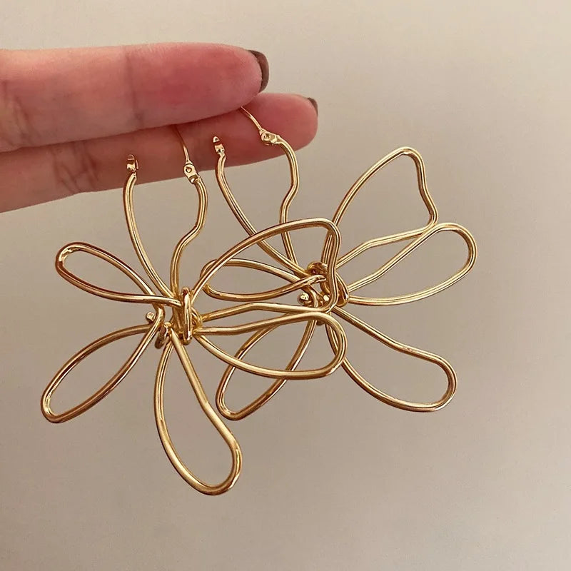 New Hot Selling Chic Jewellery Fine Jewelry Earrings Designer Gold Silver Enamel Flower Casual Earrings