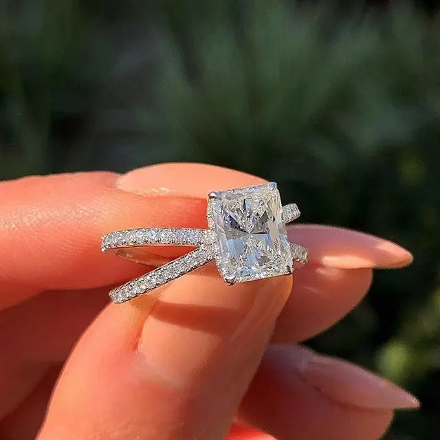 Huitan New Wholesale Trendy Double Layer Cross Rings Rectangle Gem Radiant Cut Lady Girls Fashion Party Rings Silver for Women