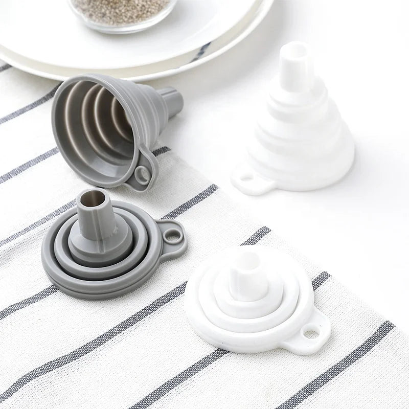 Portable Foldable Collapsible Kitchen Silicone Funnel Food Grade Skimmers Dishwasher Safe Utensils for Oil Soy Sauce