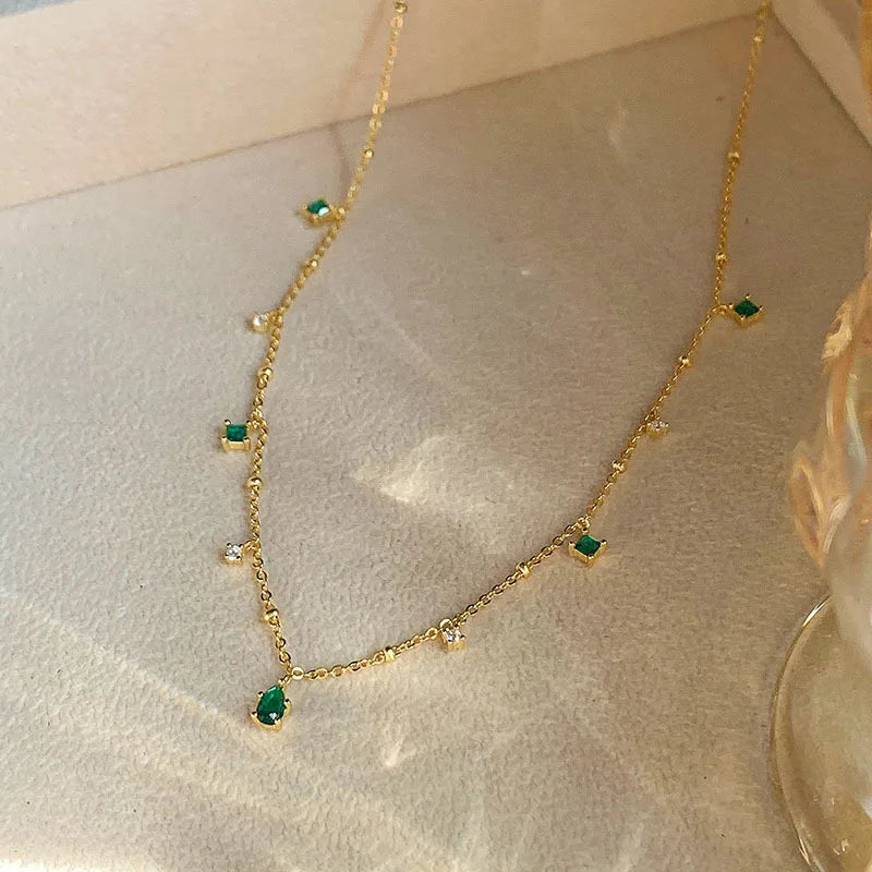 Minimalist Gold Plating Choker Collar for Women Dresses Exquisite Green Necklaces Clavicle Chain Rhinestone Necklace