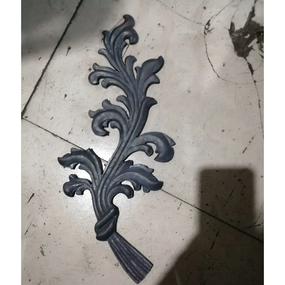 425x185mm 6mm Forged  Iron Gate Decoration Parts   Hot Forged Components Elements Leaf  and Flowers for Gate Fence Parts