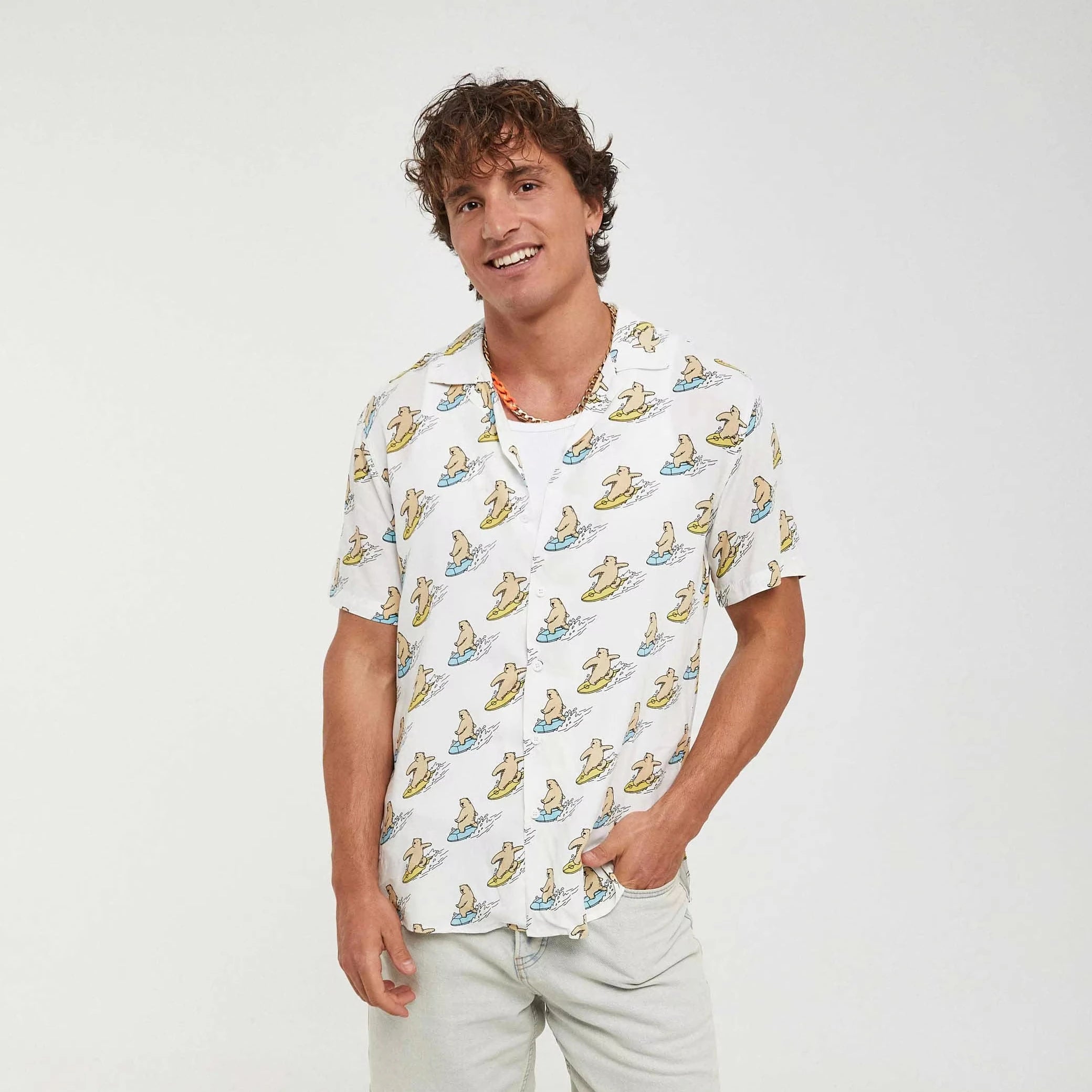 Imperio Shop Soft Viscose Fabric Button Collar Bear Surf Men's Hawaiian Empire Waist Regular Fit Short Sleeve White Summer Shirt