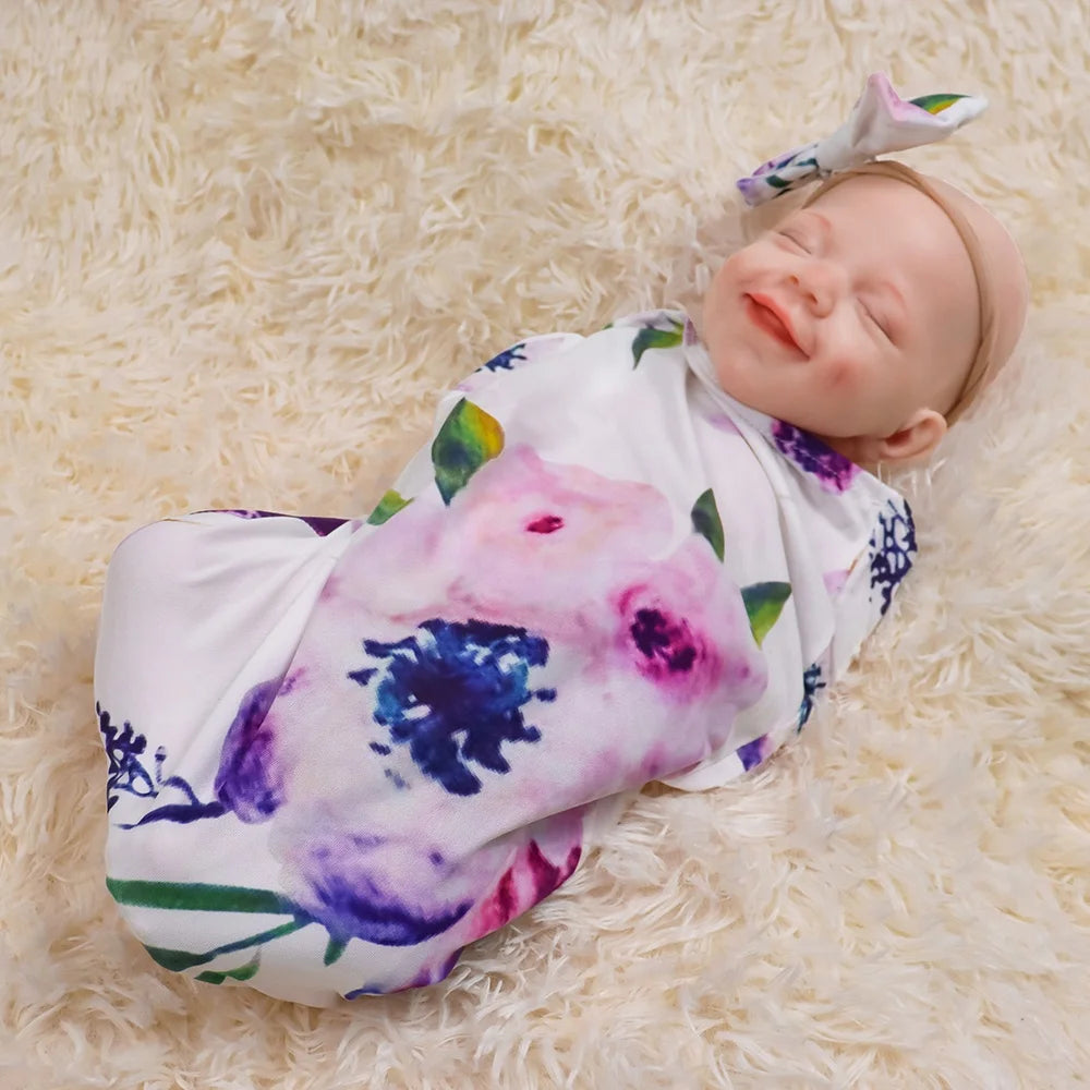 Smily D 17.5 Inch 44Cm Full Solid Silicone Fashion Doll Sleepy Closed Eyes Reborn Baby Girl for Small Kids 2.8Kg 6.1Lbs Weight