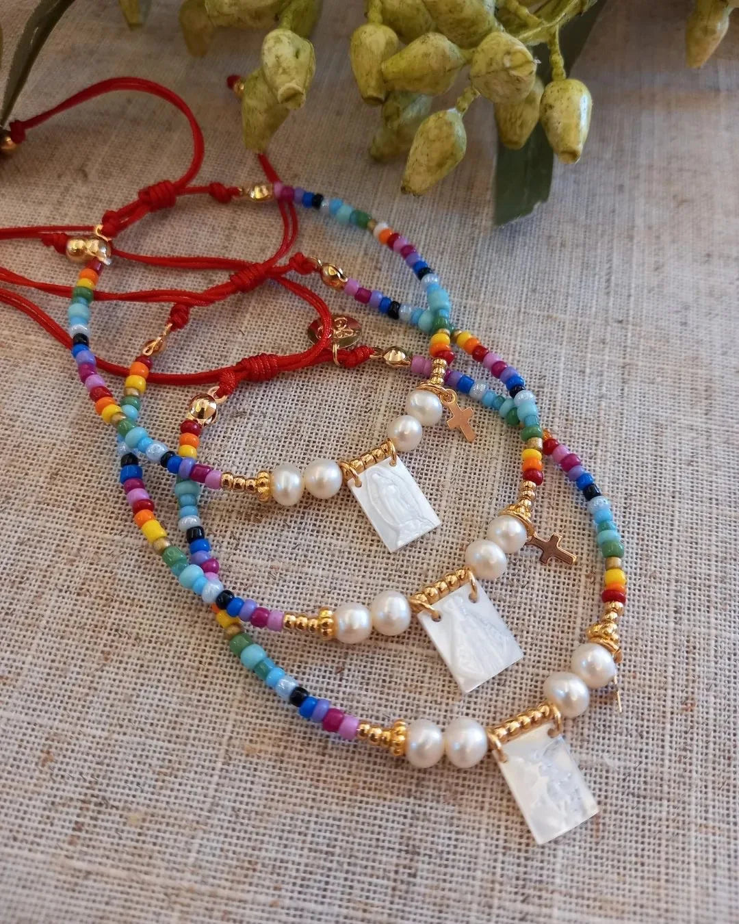 Goboho Colorful Seed Bead Tiny Bracelets Red Rope Friendship Gold Cross Shell Virgin Mary Charm Jewelry Christian Theology