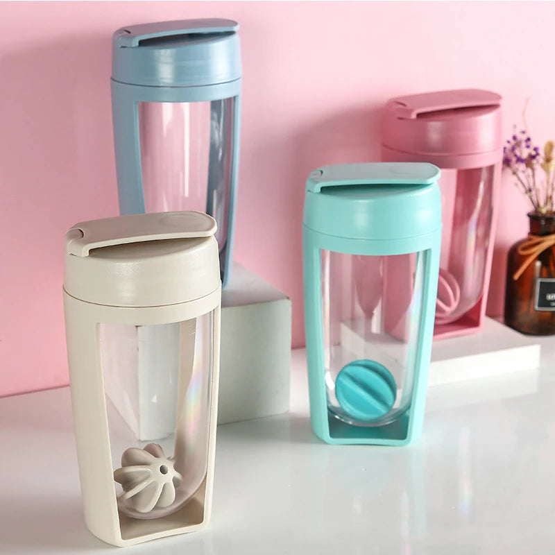 Custom Logo BPA-Free Insulated Protein Shaker Bottles 701-800ml Capacity for Sports Gym Water Made of Plastic and Glass