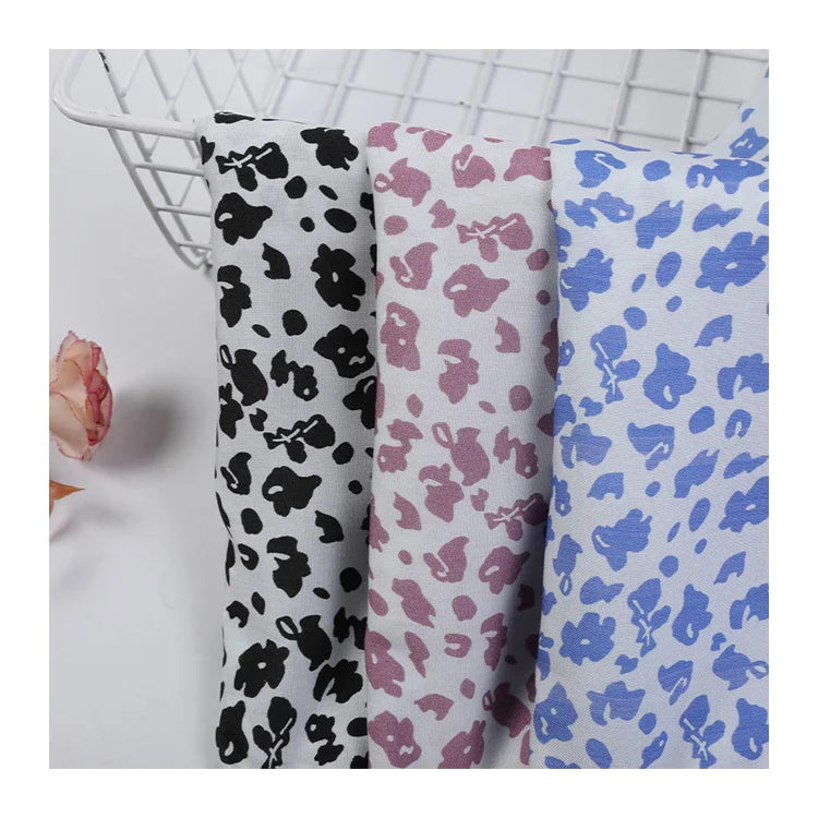 2025 Flowers Stock Fabric Mixed Good Sales Rayon Printed Fabric Woven Plain Lightweight Printed Fabric Rolls for Clothes