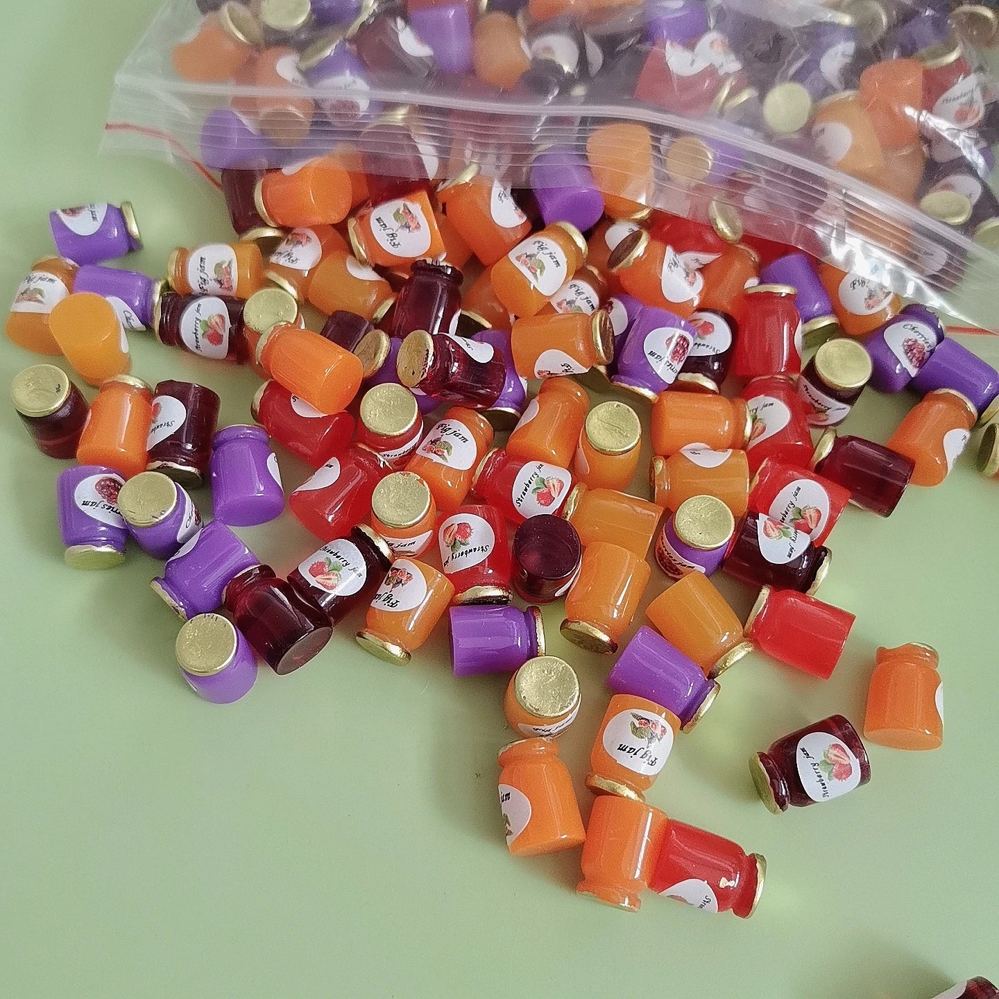 100pcs Mini Resin Jam Jar Cartoon Stickers Resin Beads for Mobile Phone Slime Playtime Toy Customization Shoe Handmade Jewelry