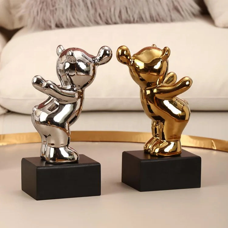 Luxury Silver Bubble Blowing Bear Ceramic Ornaments Home Decor Pottery Gift Elegant Decorative Bear Statue