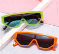 Wholesale Fashionable Rimless Plastic Sunglasses for Women Men One Piece Lens