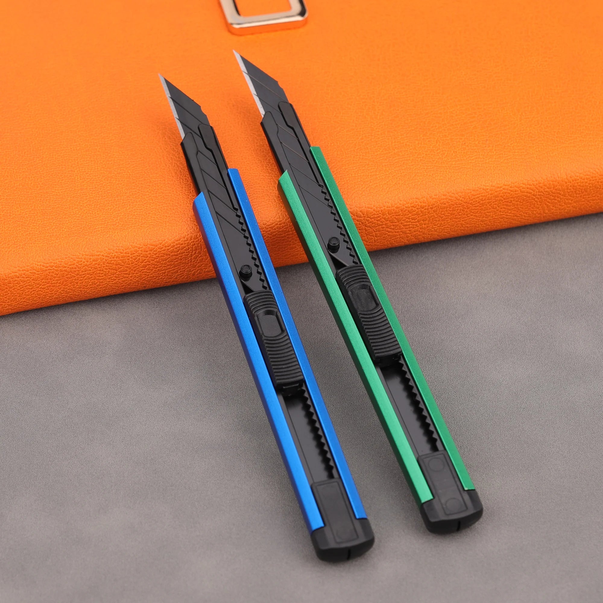 Office Art Stationery Paper Cutter 9mm Blade Aluminium Utility Knife
