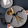 Best Selling Unique Design Western Restaurant Hotel Dinner Set Dinner Plate Set with Gold Rimmed