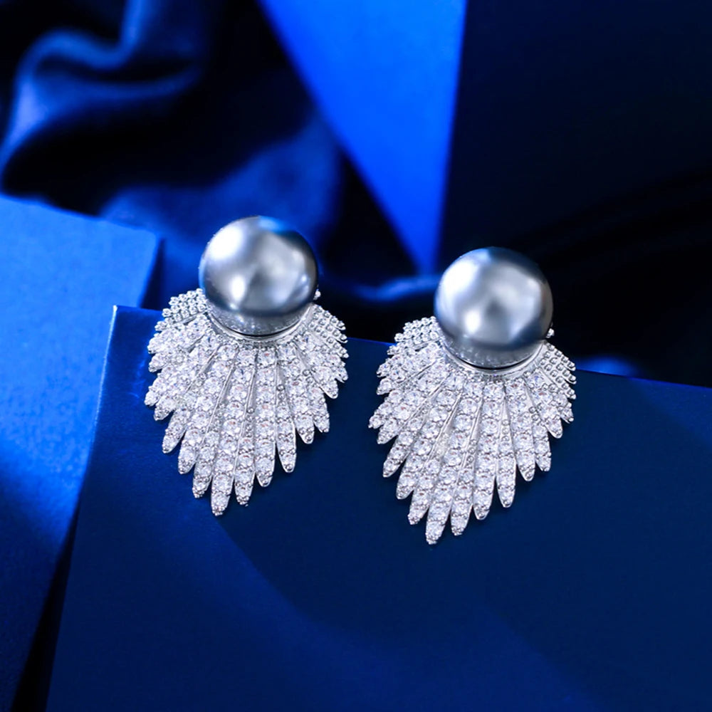 New Trendy Micro Pave Cubic Zircon Big Feather Shape Grey Imitation Pearl Earring for Women Engagement Wedding Jewelry