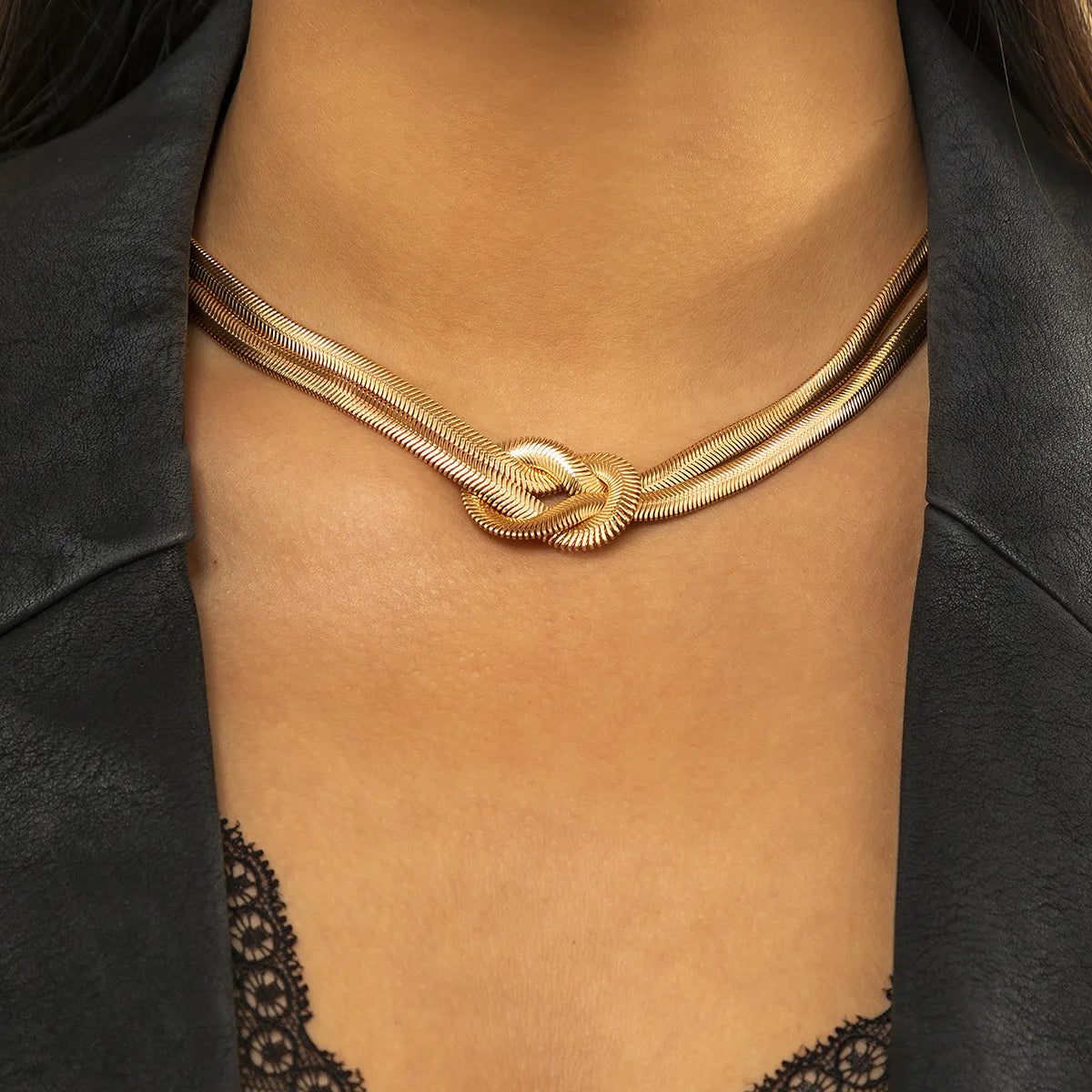 Layered Knot Herringbone Choker Woman Necklaces Jewellery Titanium Steel Double Layer Woven Knot Snake Bone Bracelet Necklace