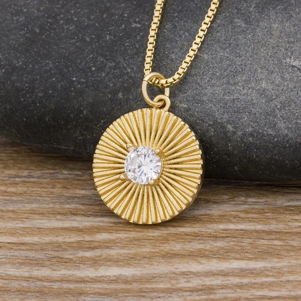 QIKU Fashion Round Coin Pendant Shiny Luxury Rhinestones Chain Copper Zirconia Women Necklace Best Party Wedding Christmas Gift