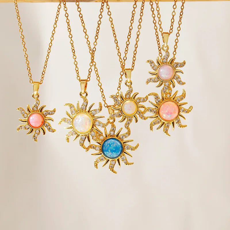 Fashion  18K Gold Plated Stainless Steel Personalized Sunflower Pendant Necklace Retro Trend for Women Female