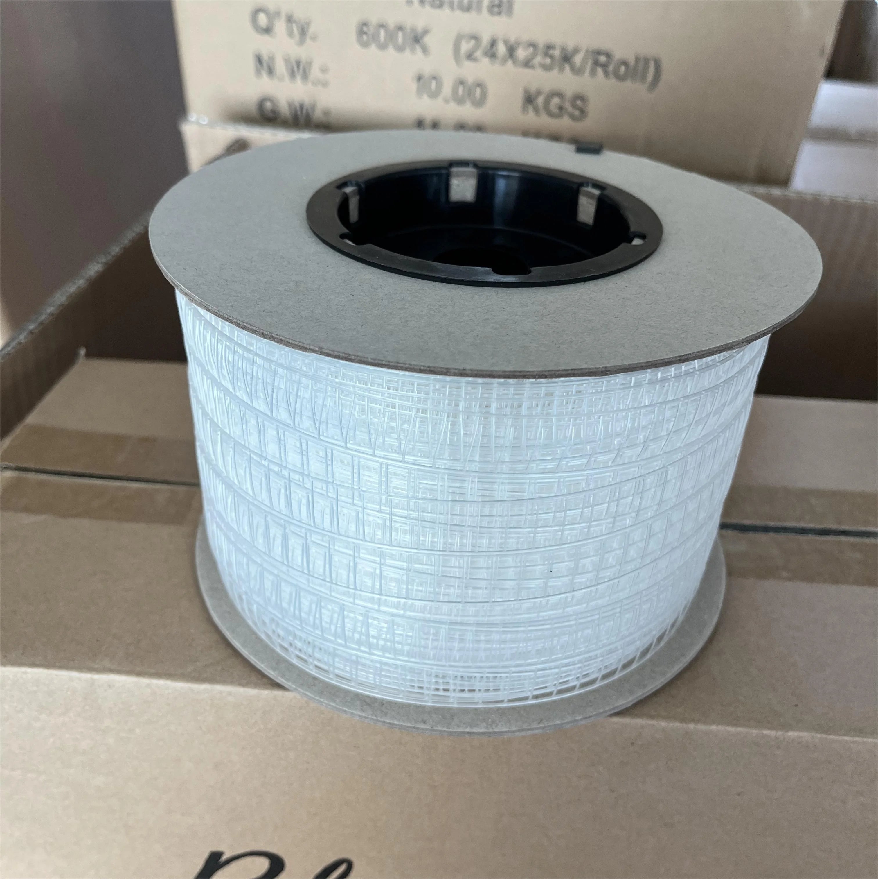 Hot Selling V-Good 13mm TPU Plastic Staple Tag Pin Roll All-Over Network Garment Accessories
